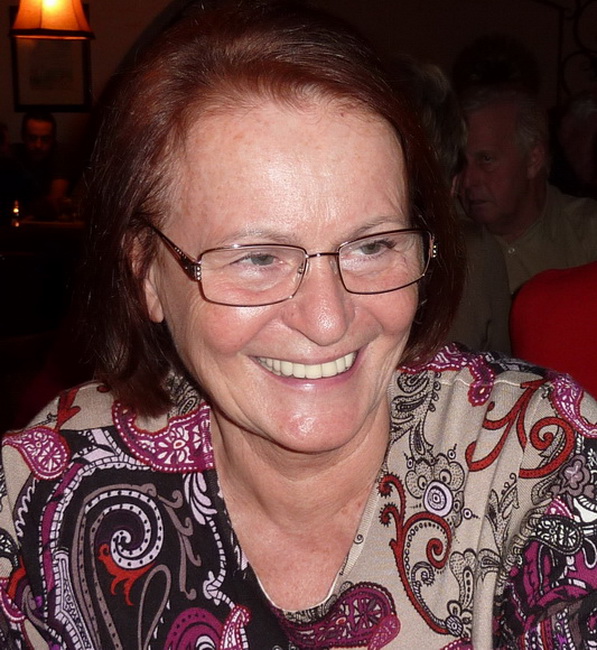 Helga Papecik geb. Schirnhofer